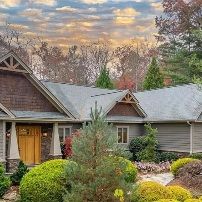 Champion Hills, Hendersonville, North Carolina